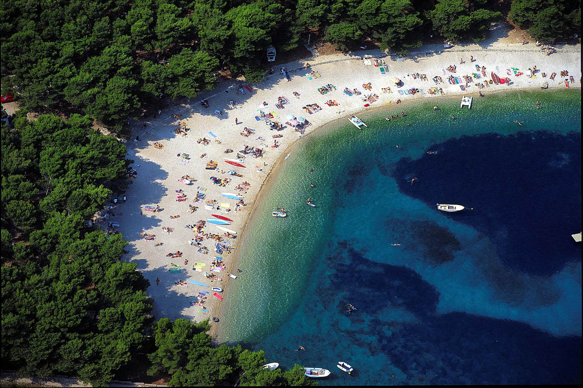 Raduča Velika - most popular beach in Primošten